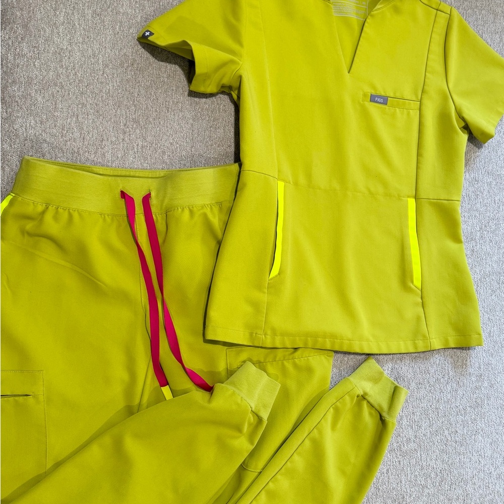 Figs Women's Lime Green Scrub Top and Jogger Set with Pink Drawstrings